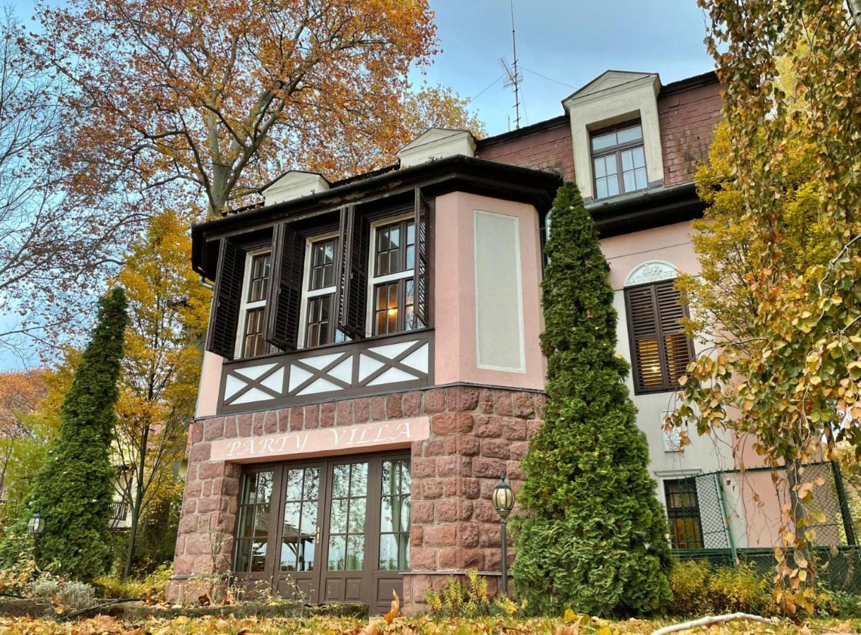 Party Villa Holiday Rent Balatonföldvár Dış mekan fotoğraf